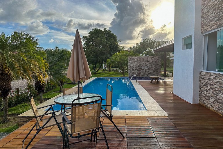 Casa Branca - Ampla e com Piscina -Hibiscus Ipioca