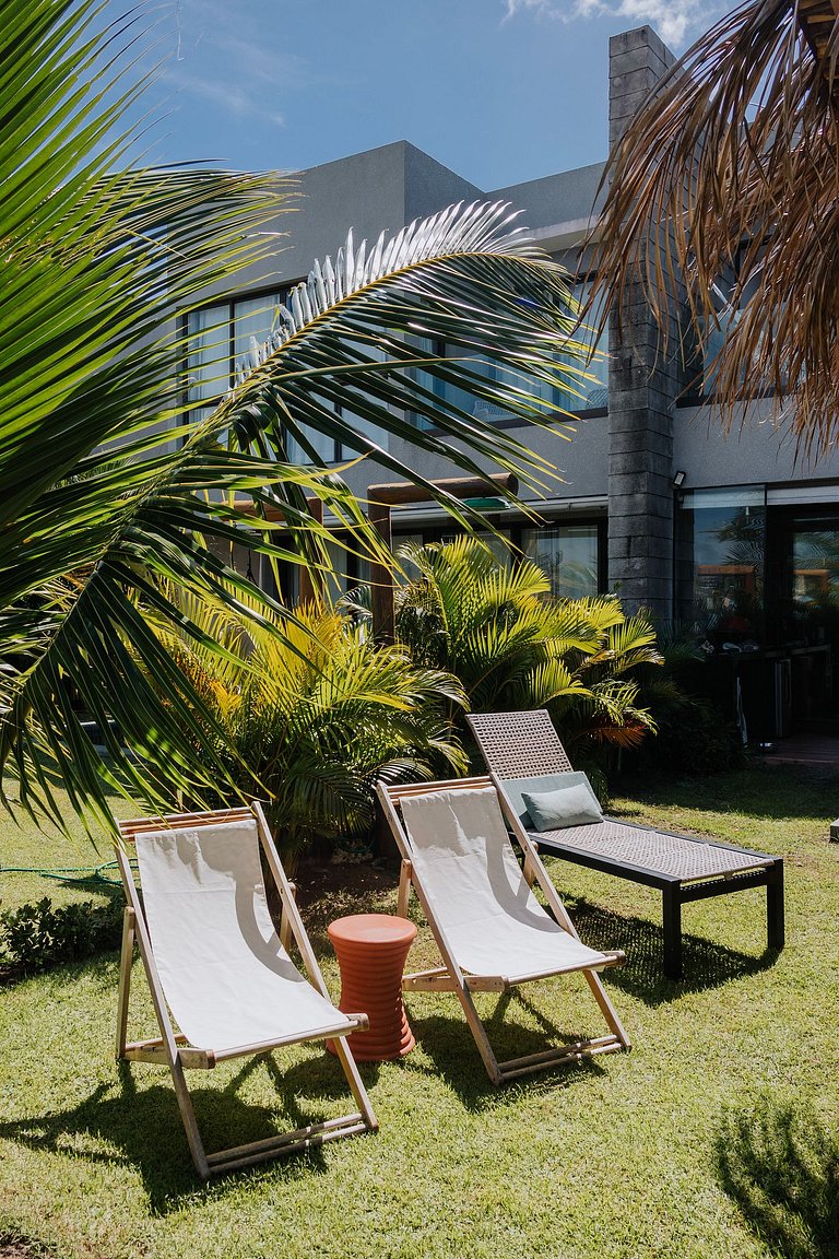 OKA42 - Milagres com piscina e pé na areia
